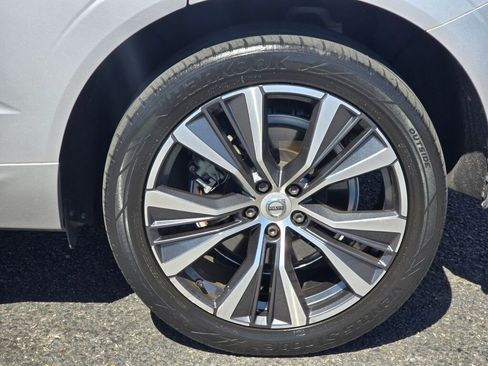 Used 2018 Volvo XC60 T8 Inscription w/ Vision Package AWD/4WD image 10