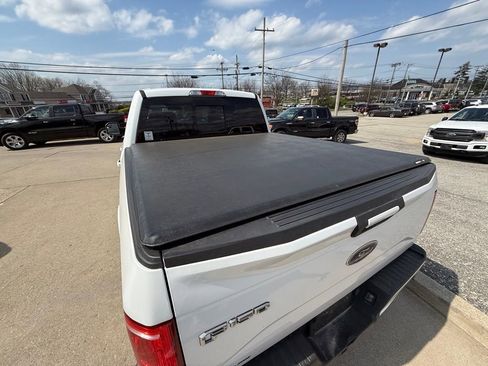 Used 2016 Ford F150 XLT w/ Equipment Group 302A Luxury image 8