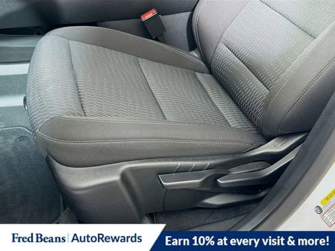 New 2026 Chevrolet Equinox LT FWD image 18