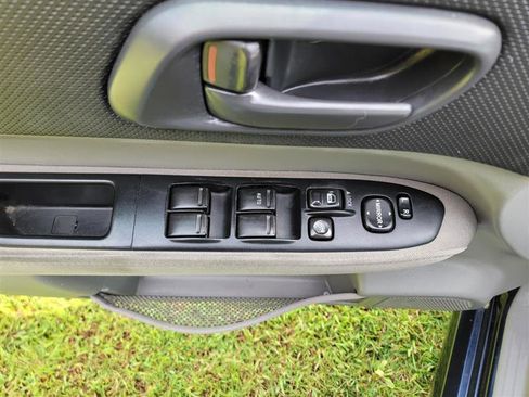 Used 2006 Subaru Forester 2.5X image 13