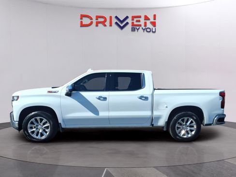 Used 2021 Chevrolet Silverado 1500 LTZ AWD/4WD image 2