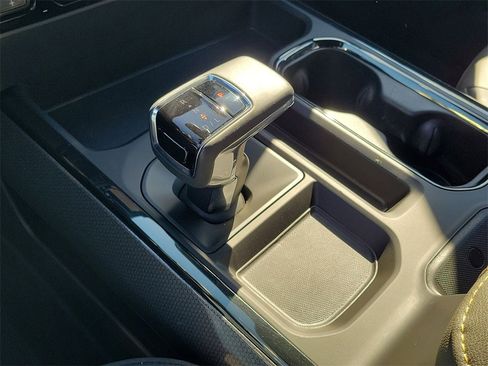 Certified 2024 Chevrolet Silverado 1500 ZR2 w/ Technology Package image 15