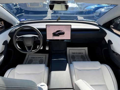 Used 2024 Tesla Model 3 Performance image 20