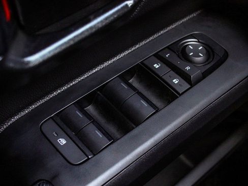 Used 2024 Toyota Tacoma SR5 image 10