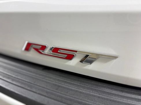Used 2023 Chevrolet Suburban RST w/ Luxury Package RWD image 10