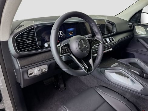 New 2026 Mercedes-Benz GLE 350 4MATIC image 9