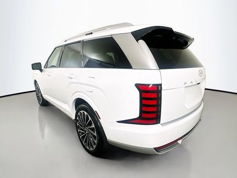 Certified 2026 Hyundai Palisade Calligraphy FWD image 7