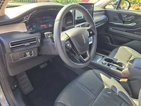 Certified 2024 Lincoln Corsair Reserve w/ Equipment Group 201A AWD/4WD image 6