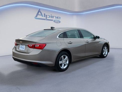 Used 2024 Chevrolet Malibu LS image 5