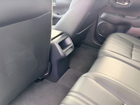 Used 2023 Honda HR-V EX-L image 32