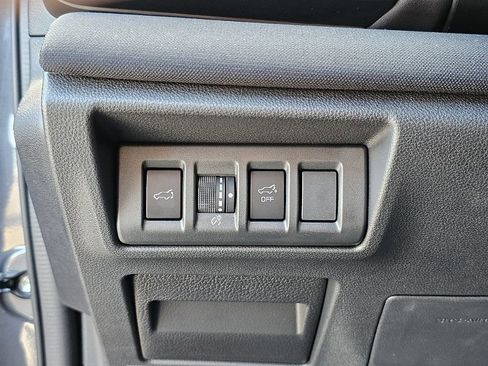 Certified 2025 Subaru Outback Premium image 27