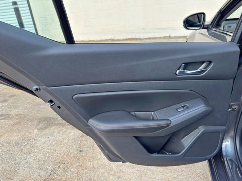 Used 2021 Nissan Altima 2.0 SR FWD image 38