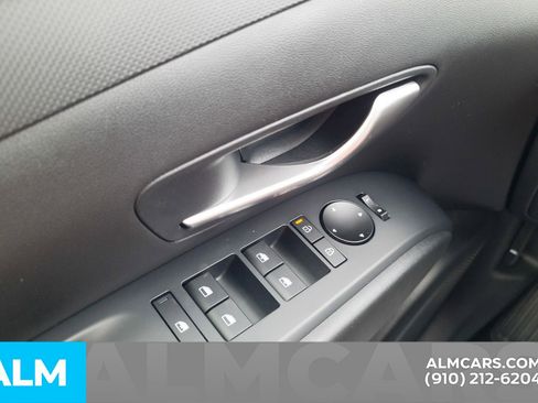 Certified 2025 Hyundai Santa Cruz SEL FWD image 30