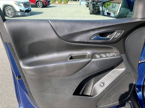 Used 2022 Chevrolet Equinox LT AWD/4WD image 9