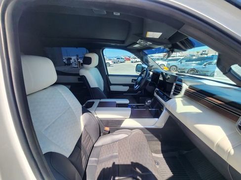 Used 2025 Toyota Tundra Platinum image 19