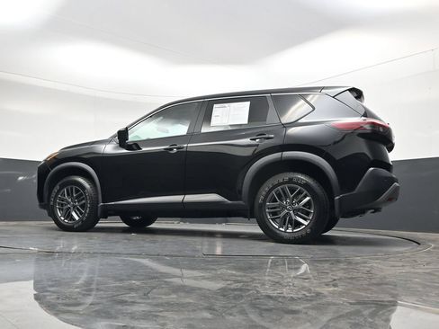 Used 2023 Nissan Rogue S AWD/4WD image 35