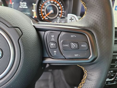 Used 2025 Jeep Wrangler Unlimited Rubicon 392 image 18