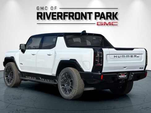 New 2025 GMC Hummer EV 2X image 5