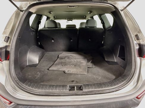 Used 2020 Hyundai Santa Fe SE FWD image 34