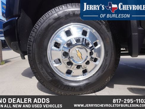 Used 2026 Chevrolet Silverado 3500 High Country w/ High Country Premium Package AWD/4WD image 11