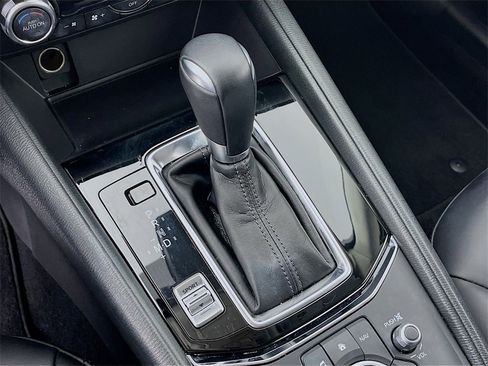 Used 2017 MAZDA CX-5 Touring w/ Preferred Equipment Package image 16