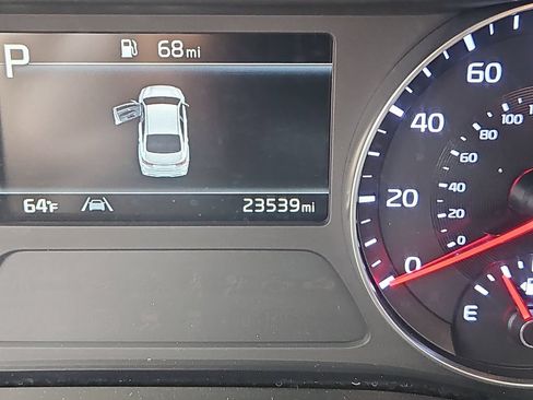 Used 2023 Kia Forte GT-Line w/ GT-Line Technology Package FWD image 12