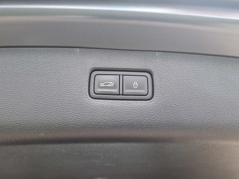 Used 2024 Genesis GV80 2.5T AWD/4WD image 13