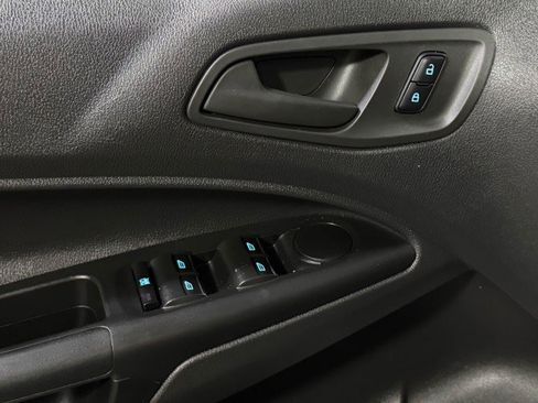 Used 2018 Ford Transit Connect XL image 30