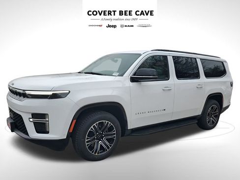 New 2026 Jeep Grand Wagoneer L 2WD image 3