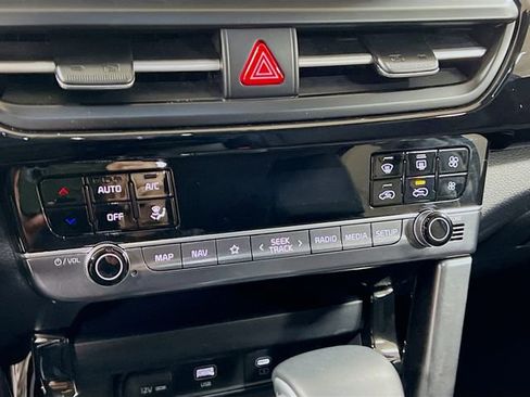 Certified 2025 Kia Seltos S image 16