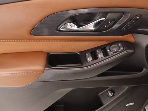 Used 2019 Chevrolet Traverse High Country image 17