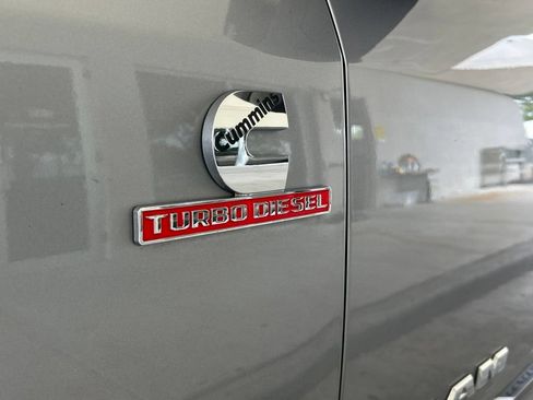 Used 2024 RAM 3500 Big Horn AWD/4WD image 16