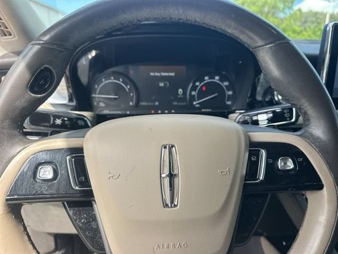 Certified 2021 Lincoln Corsair FWD image 19