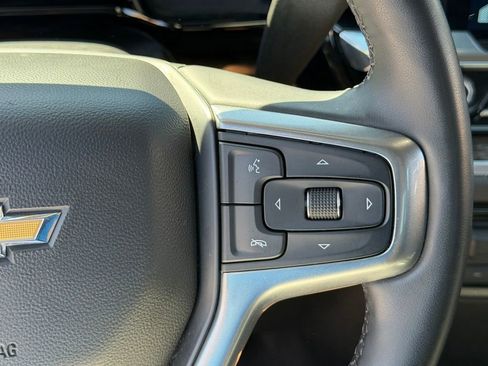 Used 2025 Chevrolet Silverado 2500 LT w/ Convenience Package AWD/4WD image 14