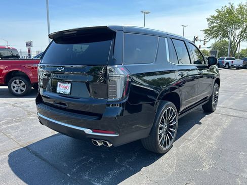 Certified 2025 Chevrolet Tahoe High Country AWD/4WD image 8