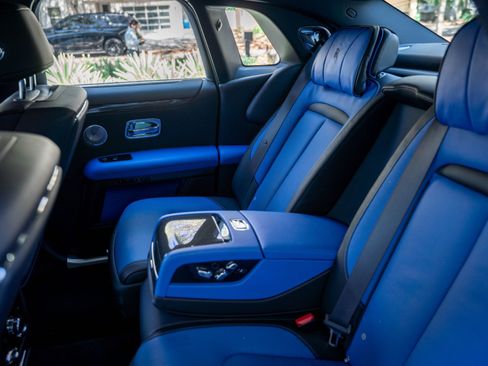 Used 2022 Rolls-Royce Ghost Black Badge AWD/4WD image 67