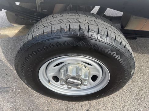 Used 2019 Ford F250 XL w/ Power Equipment Group image 12