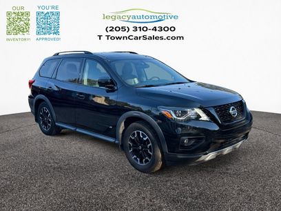 Used 2020 Nissan Pathfinder SL