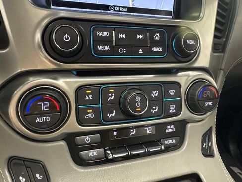 Used 2020 Chevrolet Tahoe LT w/ Luxury Package AWD/4WD image 22