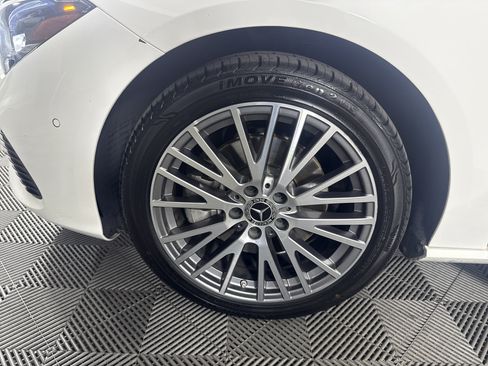 Used 2025 Mercedes-Benz CLA 250 image 15