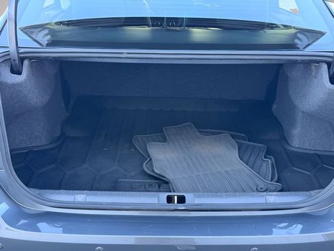 Used 2018 Subaru Impreza 2.0i Limited image 21