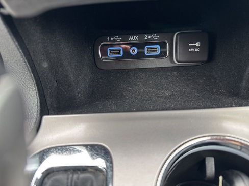 Used 2021 Jeep Grand Cherokee Limited image 29