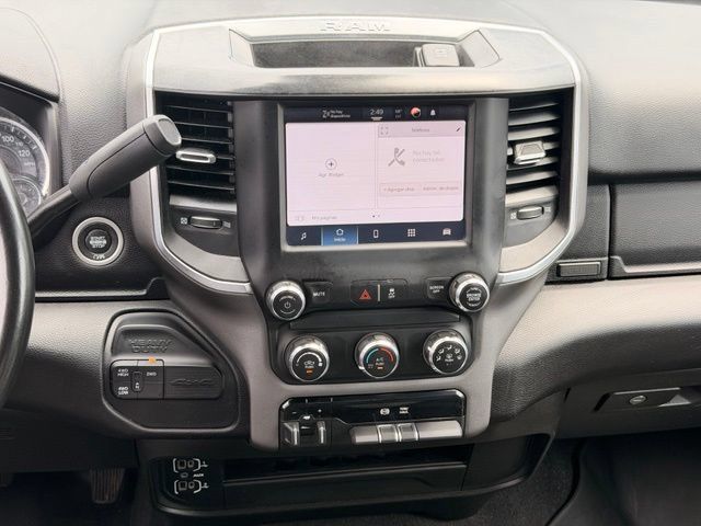 Used 2024 RAM 3500 Big Horn AWD/4WD image 15