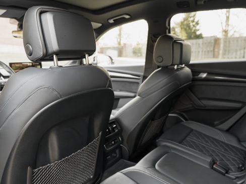 Certified 2025 Audi SQ5 Premium Plus image 26
