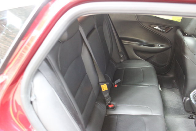 Used 2017 Chevrolet Malibu LT w/ True North Edition FWD image 9