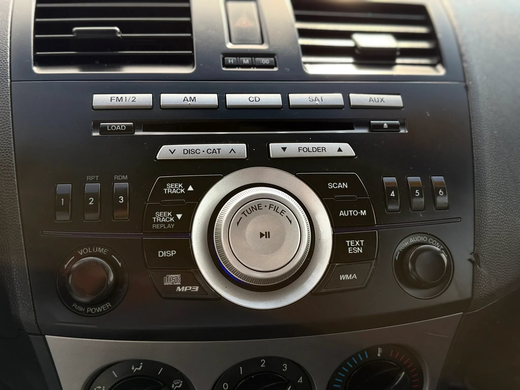Used 2010 MAZDA MAZDA3 i Touring FWD image 14