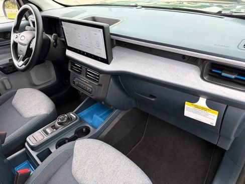 Used 2025 Ford Maverick XLT FWD image 10