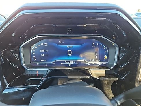 Used 2025 Chevrolet Silverado 1500 LT AWD/4WD image 8