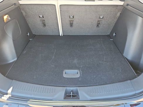 Used 2024 Buick Encore GX Sport Touring w/ Experience Buick Package image 33