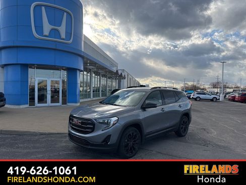 Used 2019 GMC Terrain SLT w/ Preferred Package image 1